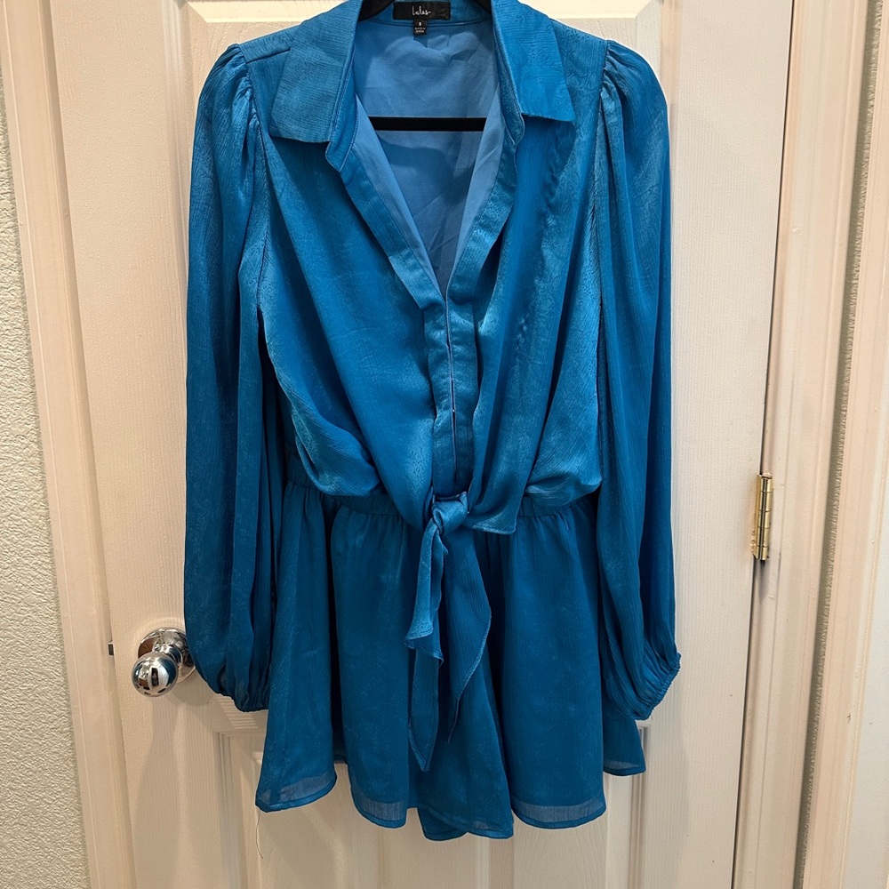 Lulu's Blue Tie-Front Romper -Size Small